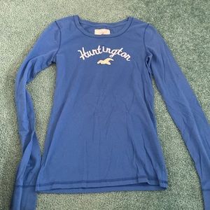 Hollister: blue long sleeve Huntington top